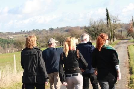 Wandeling in Rouffignac met Carla Ton maria Henk Monique en de fotograaf Robert