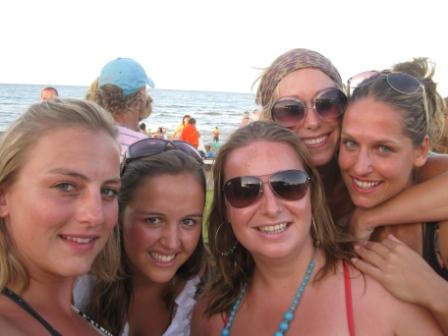 Marieke - Lisa - Caroline - Sandy en Cindy