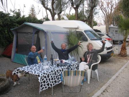 Dit is op de camping in Altea, waar Robert en Anne nog een paar dagen gestaan hebben, het weer was nog steeds lekker..