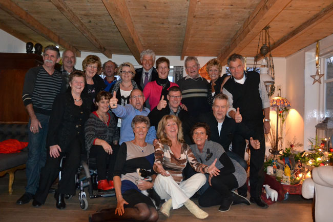 De hele familie zonder Aad en Tiny...